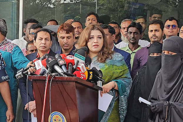 Around 7,500 Bangladeshis in Saudi prisons; government seeks copies of death sentences against two citizens