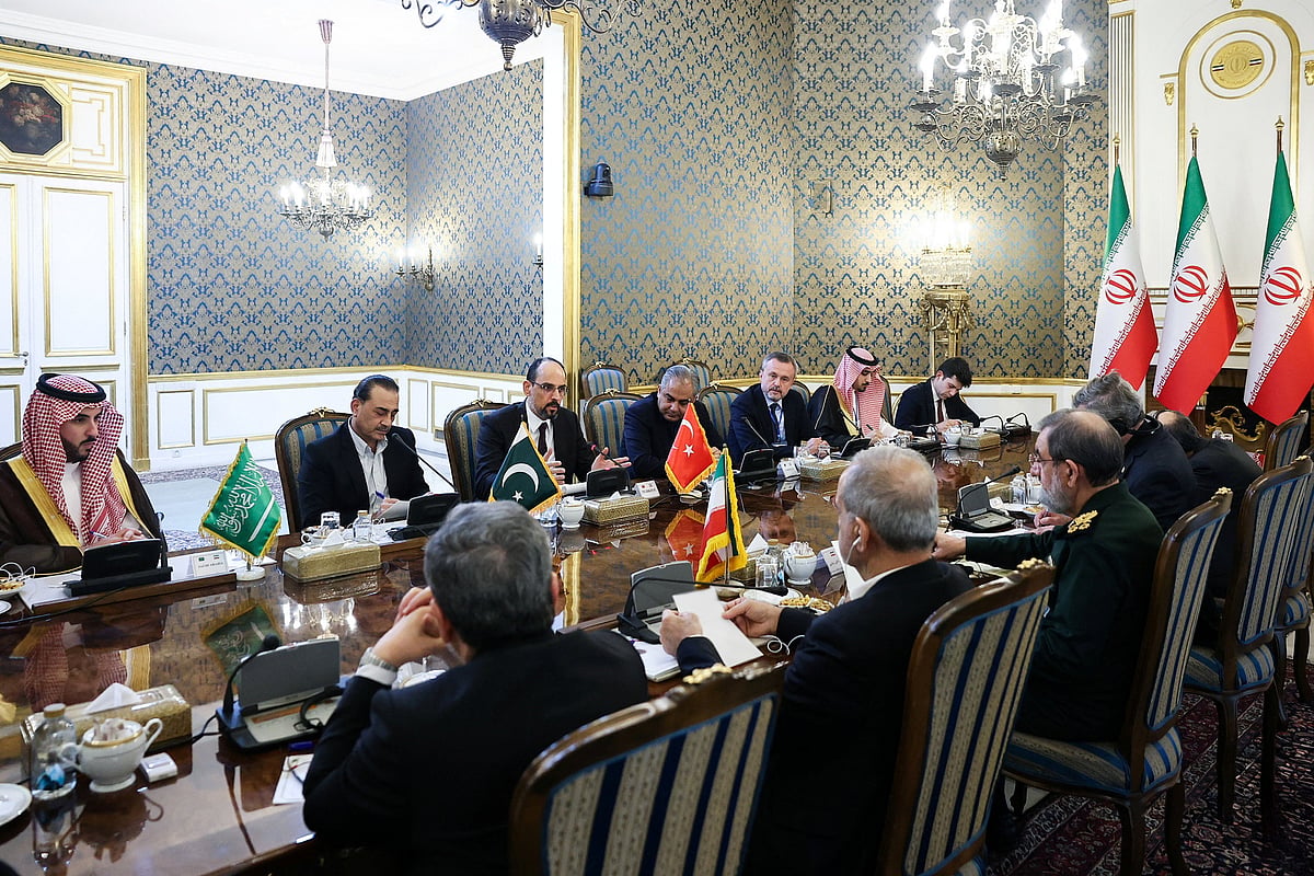Iranian President Masoud Pezeshkian meets with chief of Defence Forces of Pakistan, Field Marshal Asim Munir, Saudi Arabia's Defence Minister Prince Khalid bin Salman and Turkish intelligence chief, Ibrahim Kalin in Tehran, Iran, 26 October 2026.