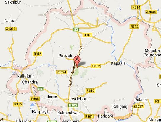 A fire guts twelve godawns at Tongi in Gazipur