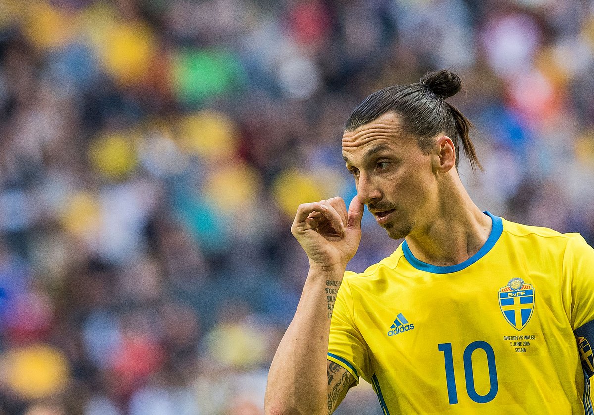 Zlatan Ibrahimovic said he earned more than 20 million euros ($22.7 million) in the first half of 2015, and claimed he paid 75 percent of it in tax. AFP