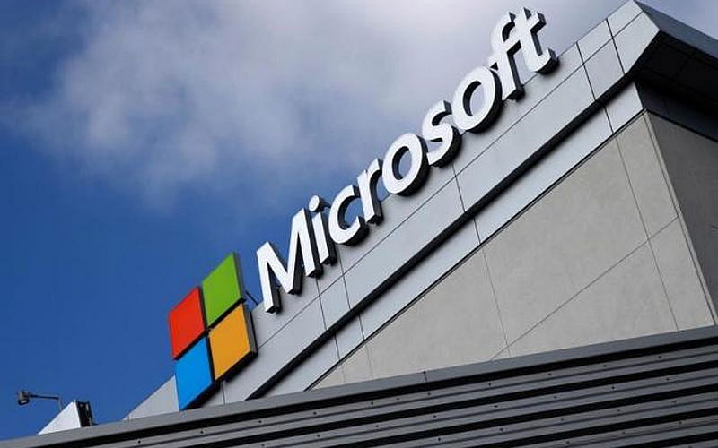 Cloud business brings Microsoft good news