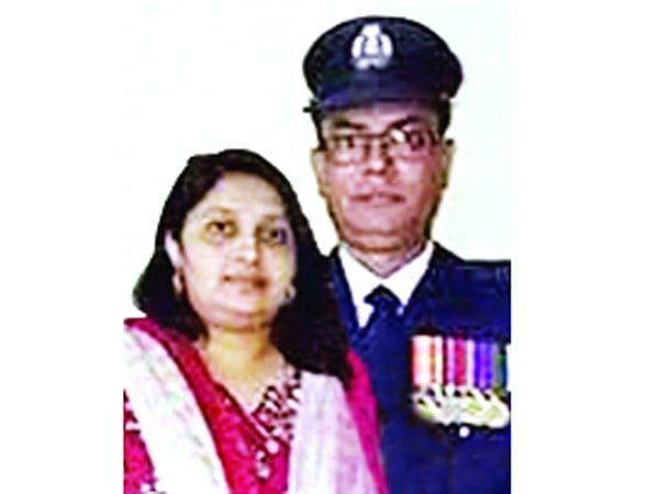 Xolalar bilan insest porno