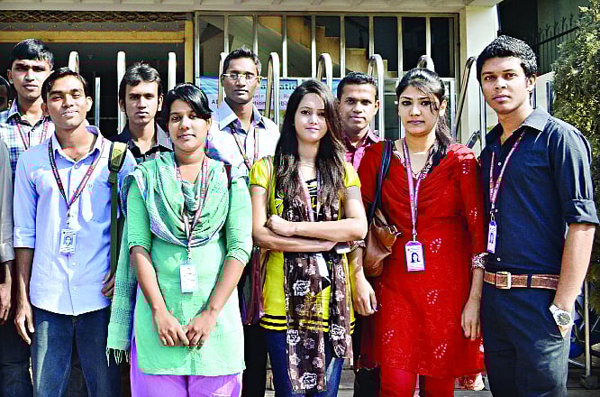 বিভিন্ন চাকরির পরীক্ষায় আসে এমসিকিউ প্রশ্ন। পরীক্ষার্থীদের চর্চার সুবিধার জন্য প্রথম আলোর এ আয়োজন।