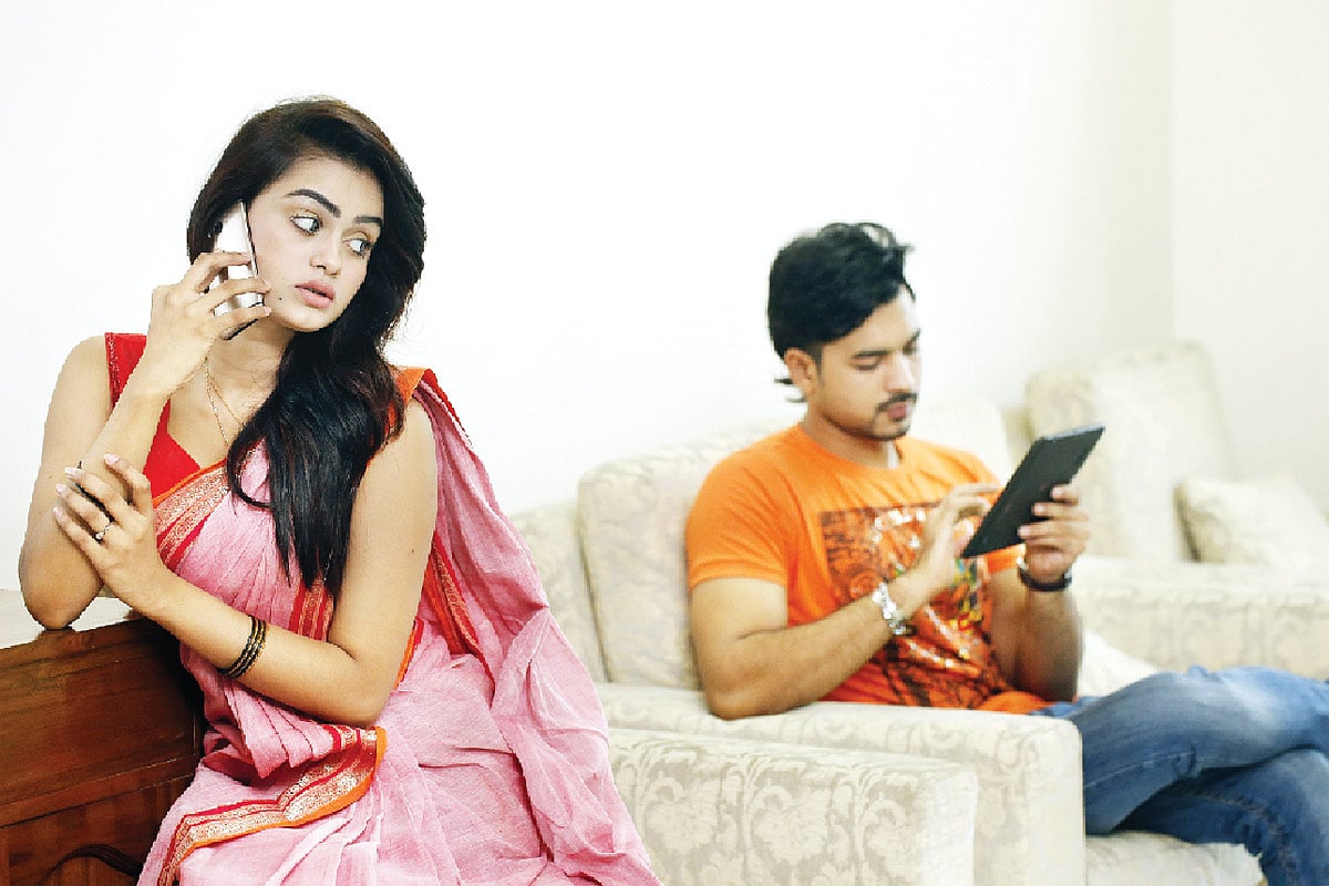 দাম্পত্যে নীরব শোবার ঘর বিপ্লব কী, কেন উপকারী