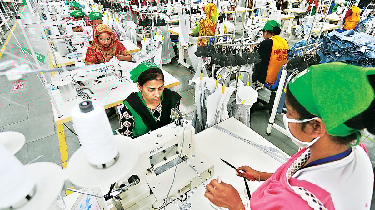 পোশাক কারখানা