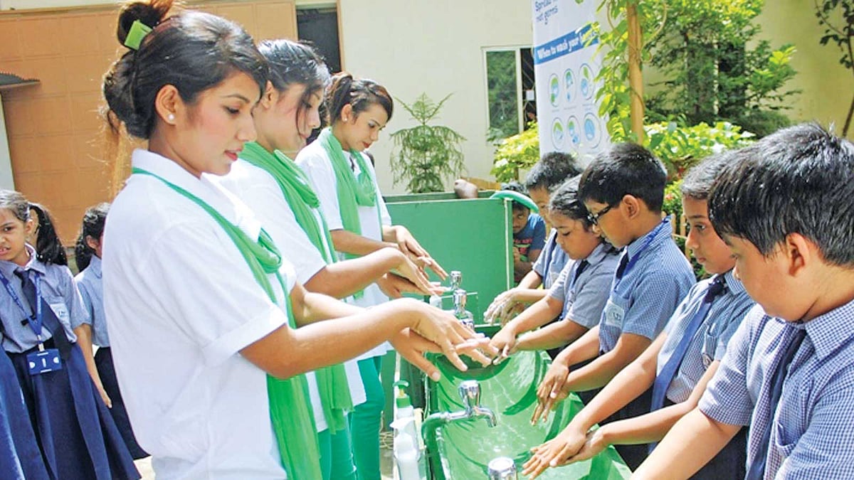 সুপারবাগ: পরের মহামারির সস্তা প্রতিষেধক আমাদের ঘরেই আছে