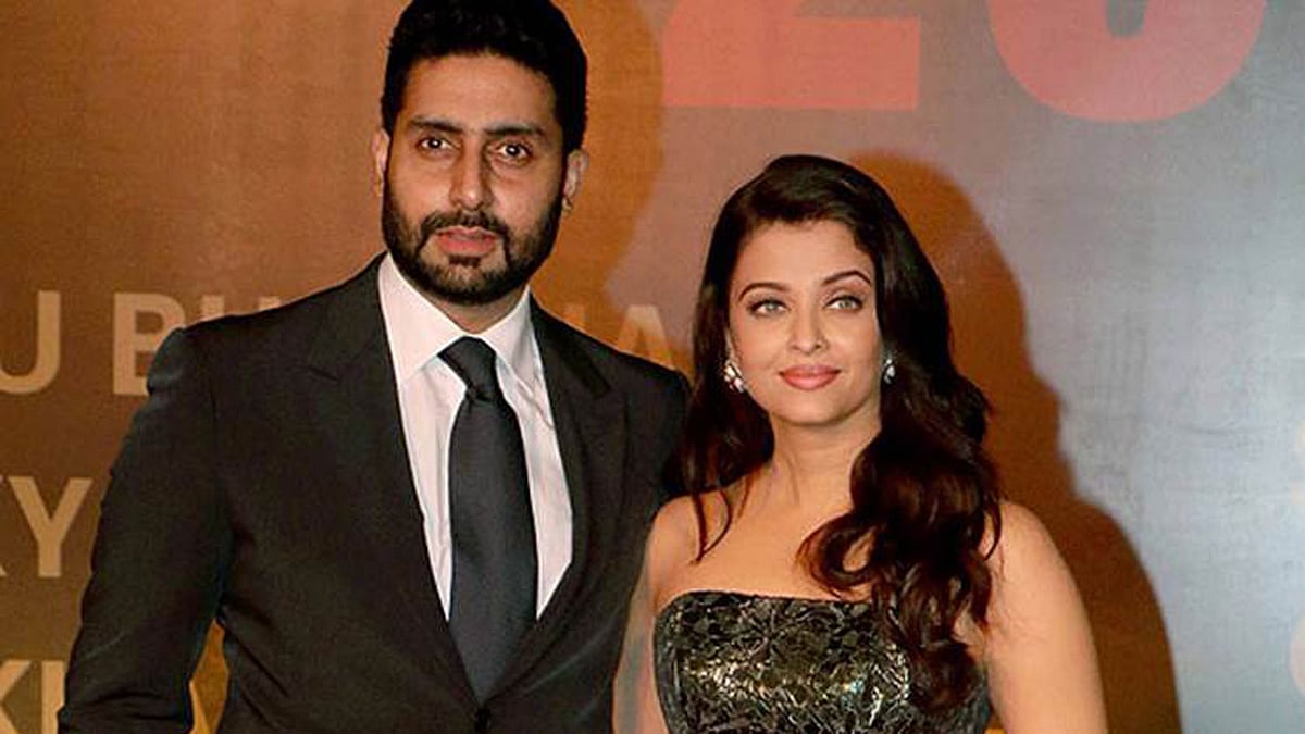 Xayrli tong mening seksual azizim U yalangoch dumbasining suratini korsatdi.