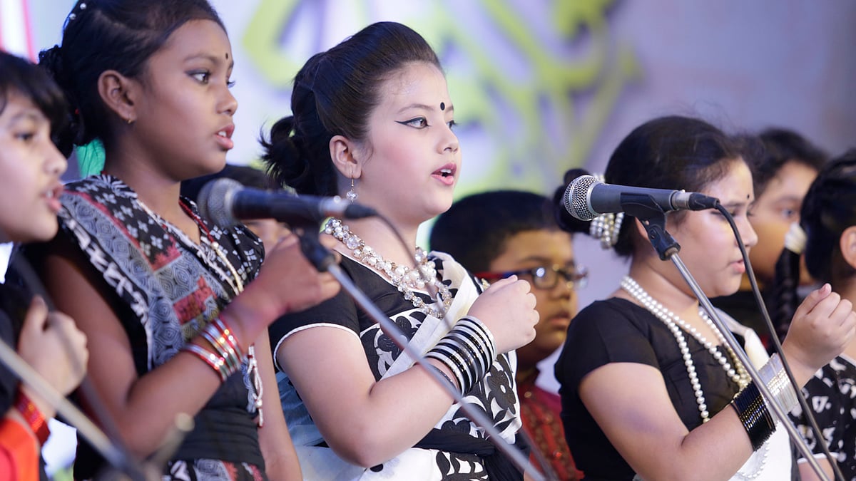 চিত্র, গীতি, সুর ও ছন্দে বিকশিত হোক শৈশব