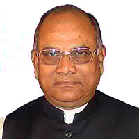 এ কে এম রহমতুল্লাহ