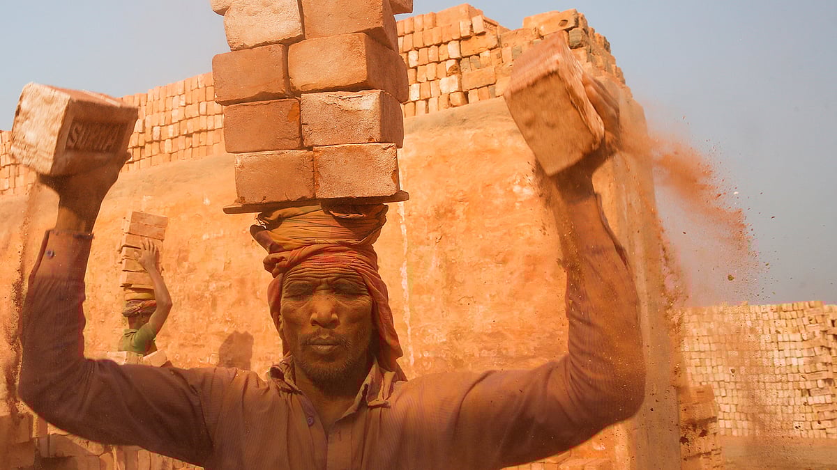 মহান মে দিবস আজ