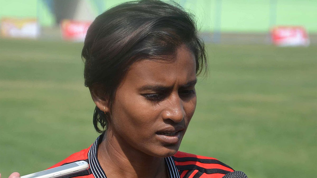 বাংলাদেশ জাতীয় নারী ফুটবল দলের স্ট্রাইকার সাবিনা খাতুন