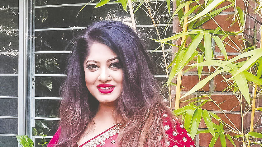 Usolye saunalari va mehmonxonalarida yashirin kamera pornosi